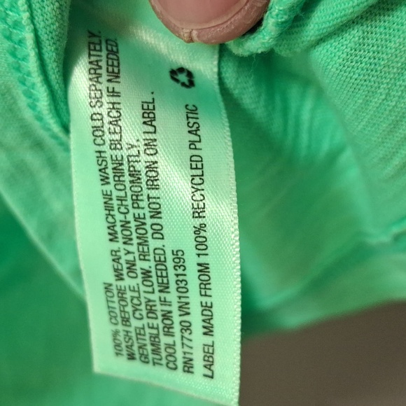 Universal Thread Green T Shirt - Picture 7 of 7